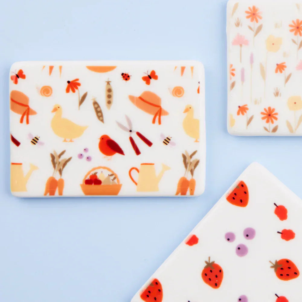 How to Sublimate a Ceramic Fridge Magnet